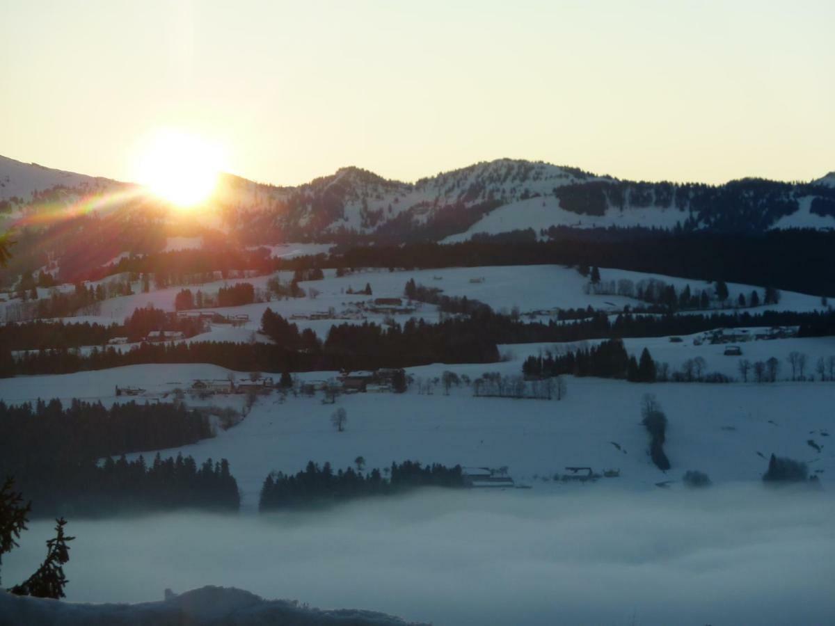 Schoenblick Hotel Garni Ferienwohnungen Lindenberg im Allgäu Zewnętrze zdjęcie